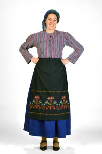 Γυναικεία ενδυμασία Νάξου