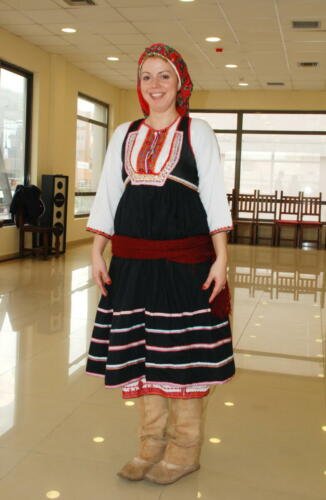 Γυναικεία ενδυμασία Ρόδου